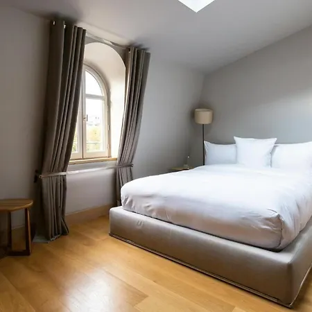 La Jouvencelle Doree